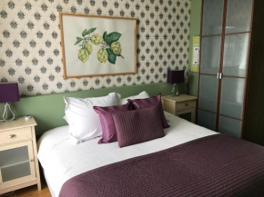 Blaine's: A B&B and private dining....